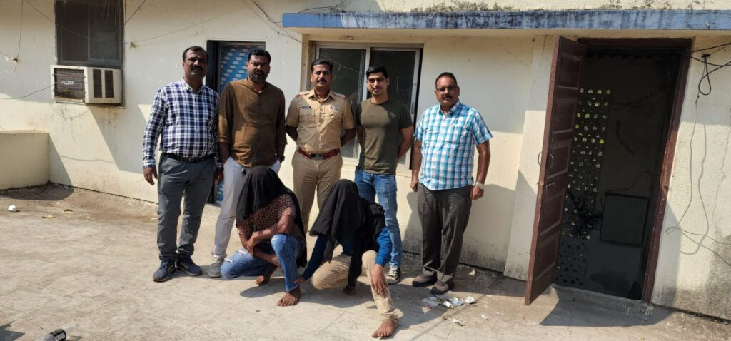 सराईत सोनसाखळी चोरांना धाडले तुरुंगात मुंबई पोलिसांची नालासोपाऱ्यात धडक कारवाई…