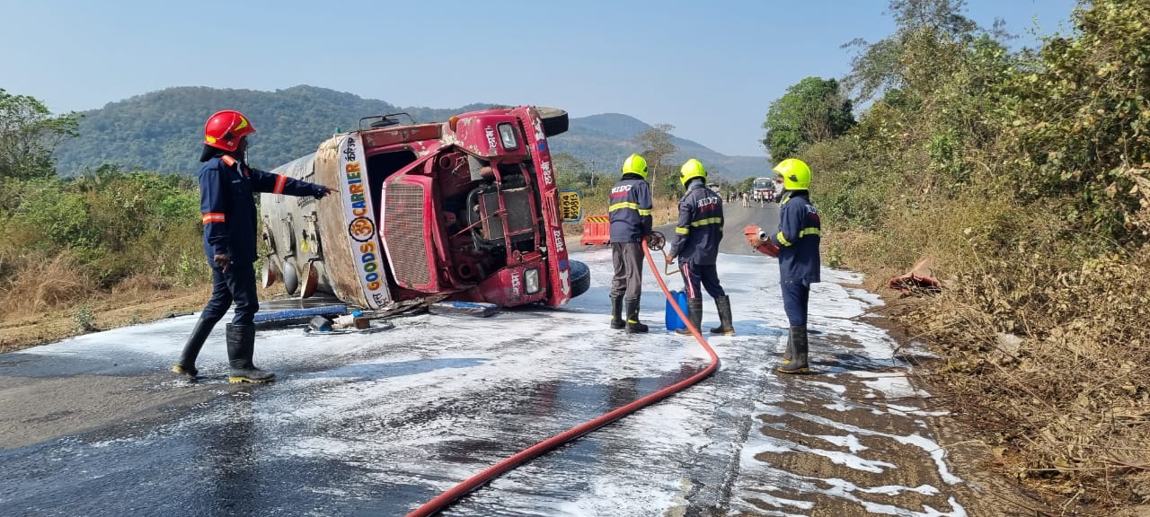 मुंबई गोवा राष्ट्रीय महामार्गावर (3)